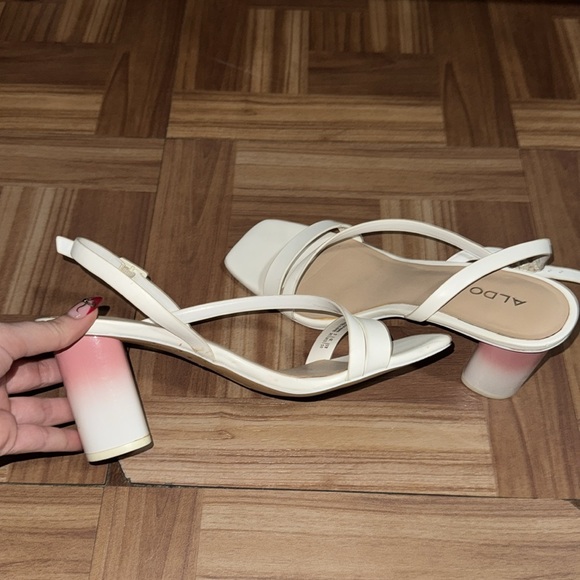 Aldo Sandals - Picture 3 of 3